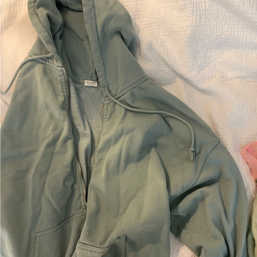 brandy melville christy hoodie